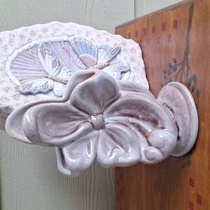 Vtg Gonder purple dogwood vase